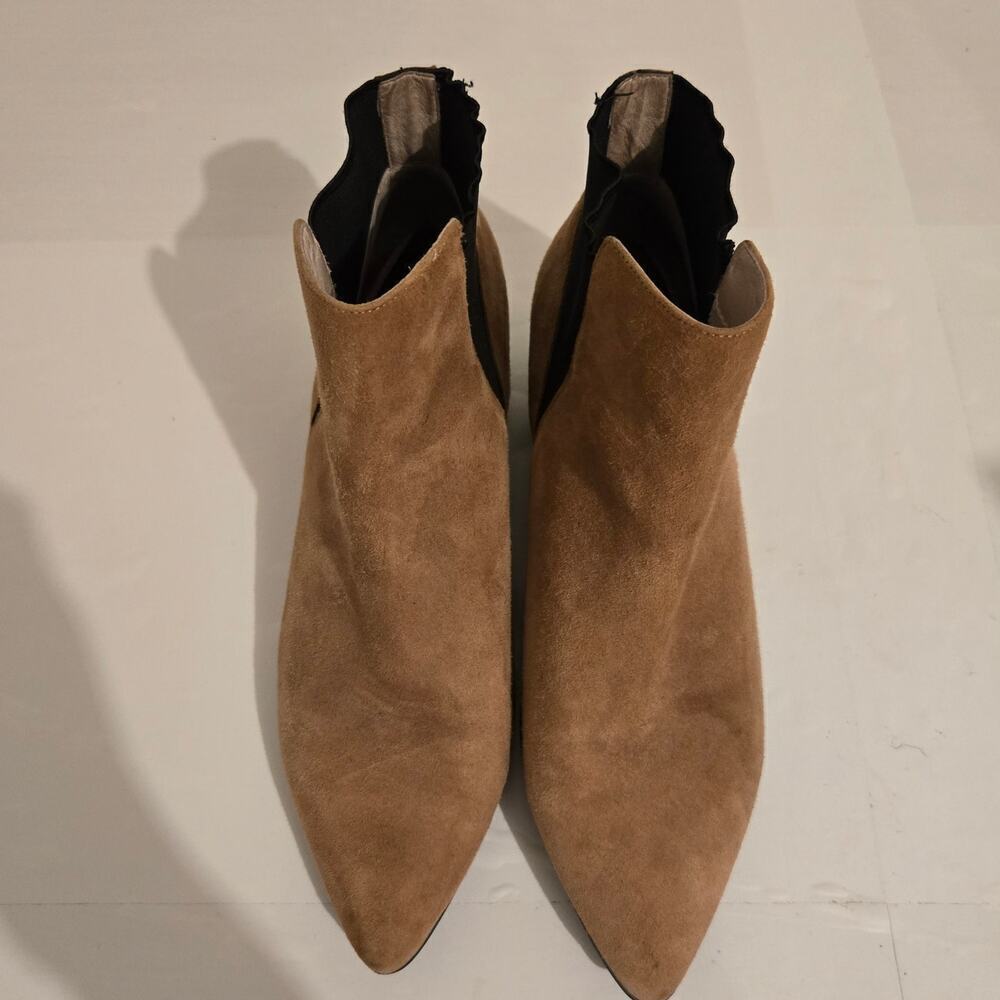 Halogen Skylar Pointy Toe Suede Booties Tan Black Slip On 8.5 - Picture 2 of 9